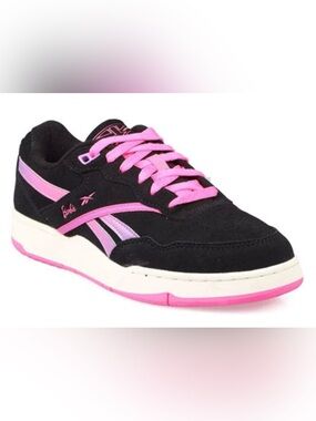 Reebok x Barbie BB 4000
Il Sneakers - Unisex Big Kids Size 5 (Women’s 6.5)